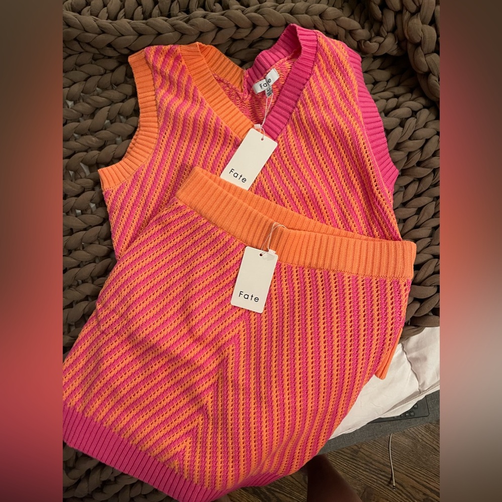 FATE knit mini skirt and matching V-neck sweater! Brand new, with tags on! Med